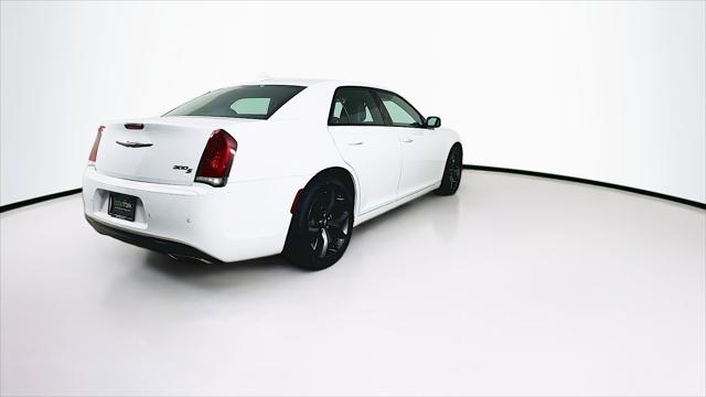 2023 Chrysler 300 300S