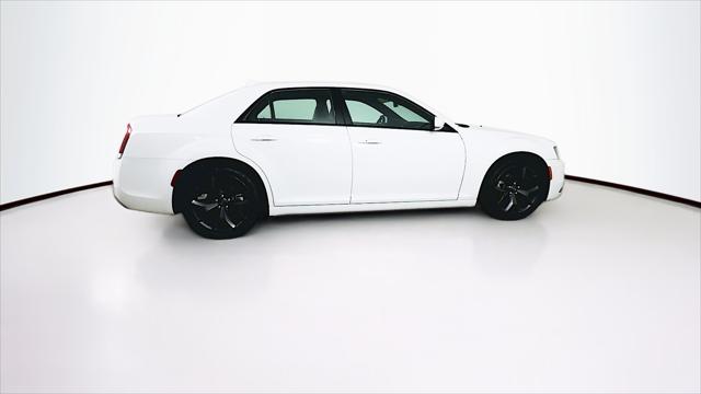 2023 Chrysler 300 300S