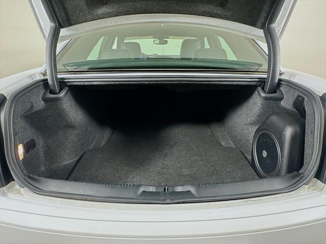 2023 Chrysler 300 300S