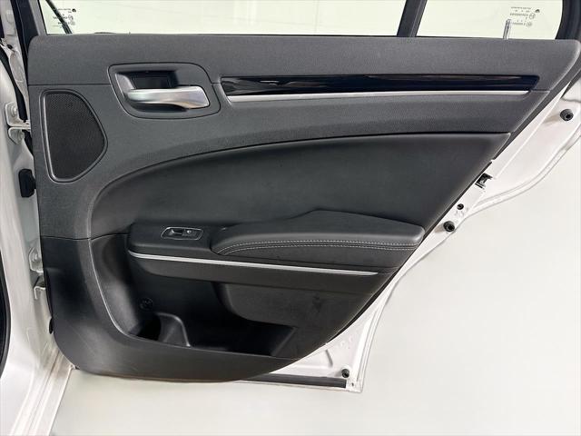 2023 Chrysler 300 300S