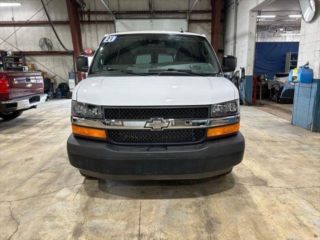 2021 Chevrolet Express Passenger RWD 3500 Extended Wheelbase LS