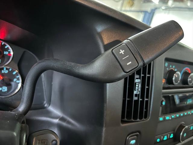 2021 Chevrolet Express Passenger RWD 3500 Extended Wheelbase LS