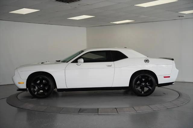 2014 Dodge Challenger SXT Plus