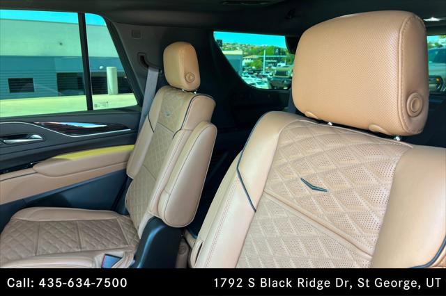 2022 Cadillac Escalade 4WD Sport