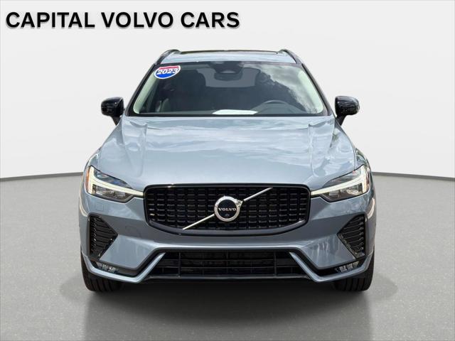 2023 Volvo XC60 B5 Plus Dark Theme