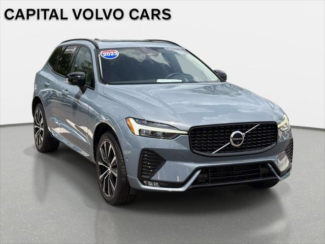 2023 Volvo XC60 B5 Plus Dark Theme