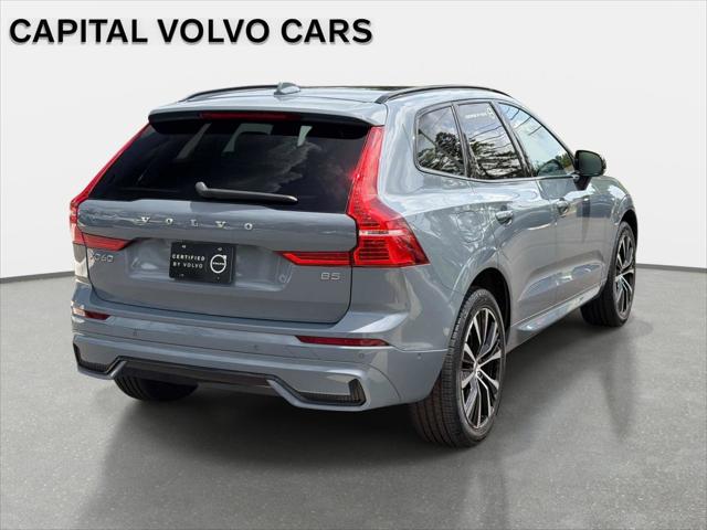 2023 Volvo XC60 B5 Plus Dark Theme