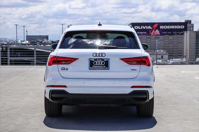 2025 Audi Q3 Premium 45 TFSI S line quattro Tiptronic