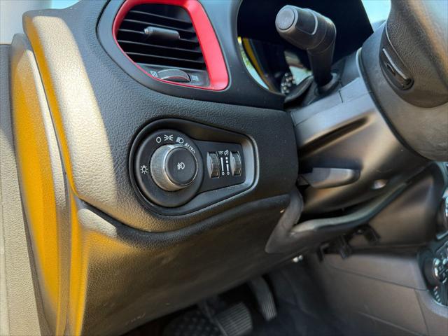 2016 Jeep Renegade Trailhawk