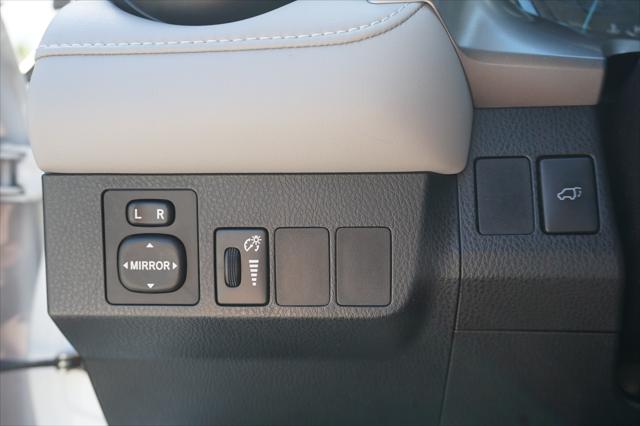 2016 Toyota RAV4 Hybrid XLE