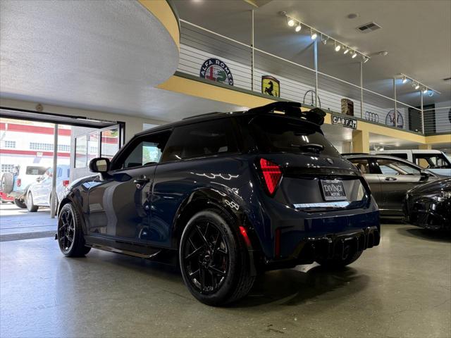 2025 MINI Hardtop JCW