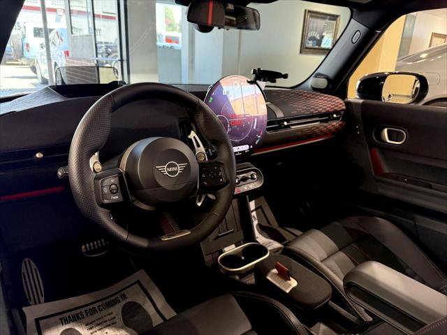 2025 MINI Hardtop JCW