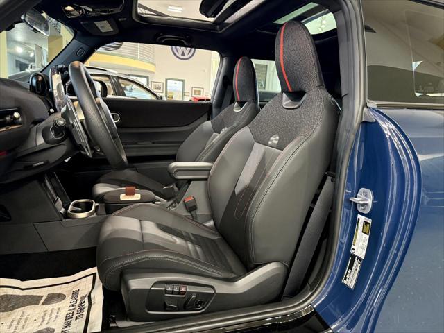 2025 MINI Hardtop JCW