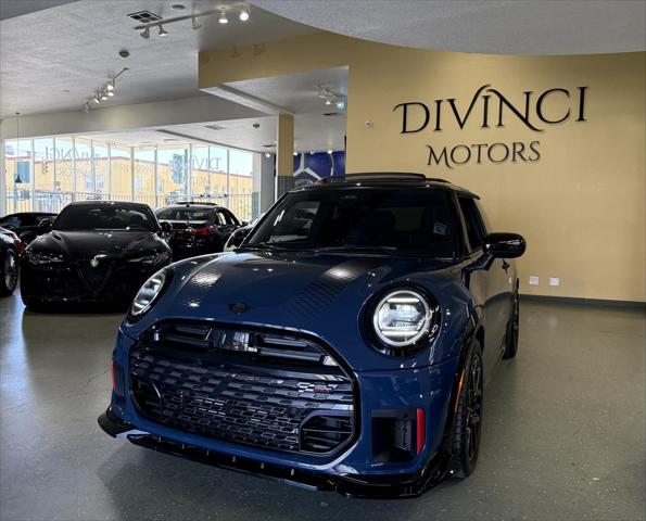 2025 MINI Hardtop JCW