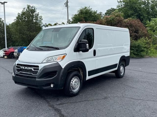 2025 Ram ProMaster 2500 Cargo Van Tradesman Low Roof 136" WB w/Pass Seat