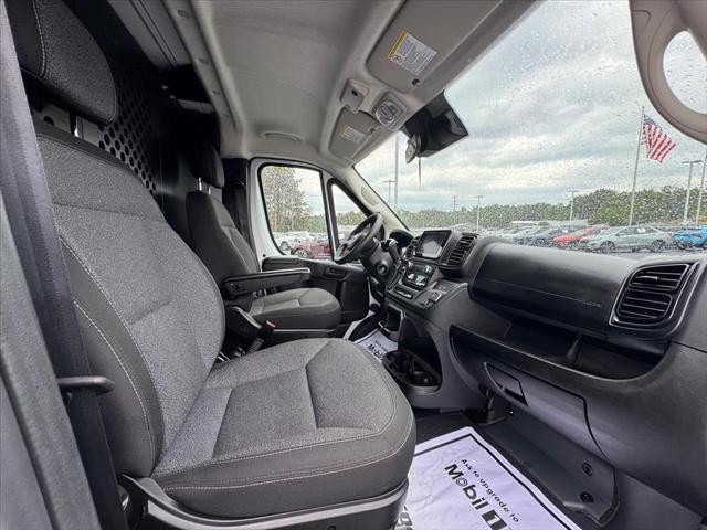 2025 Ram ProMaster 2500 Cargo Van Tradesman Low Roof 136" WB w/Pass Seat