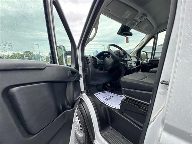 2025 Ram ProMaster 2500 Cargo Van Tradesman Low Roof 136" WB w/Pass Seat