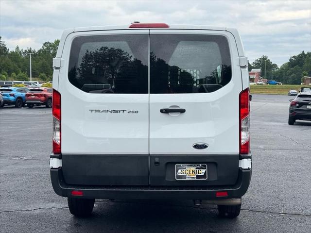 2025 Ford Transit Cargo Van Base