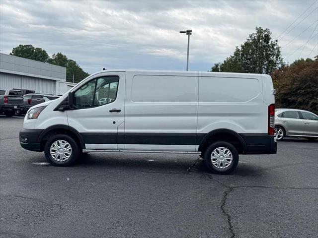 2025 Ford Transit Cargo Van Base