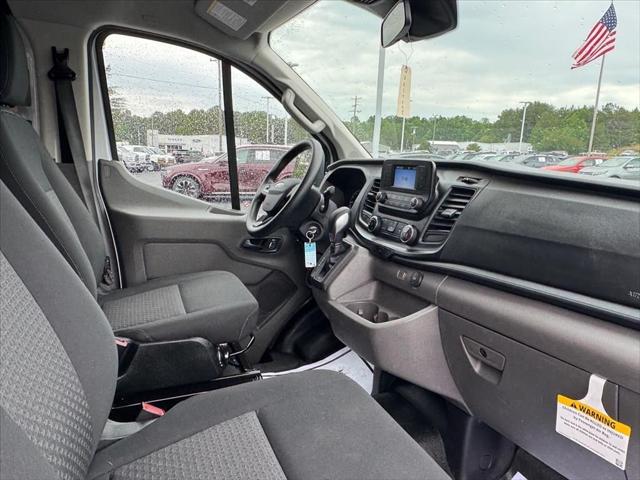 2025 Ford Transit Cargo Van Base