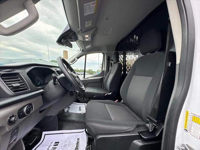 2025 Ford Transit Cargo Van Base