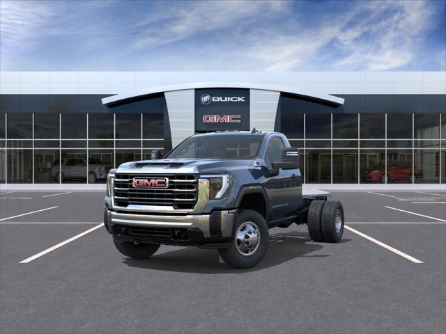 2026 GMC Sierra 3500HD Pro