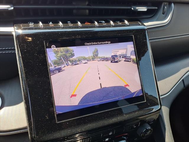 2023 Jeep Grand Cherokee L Altitude 4x2