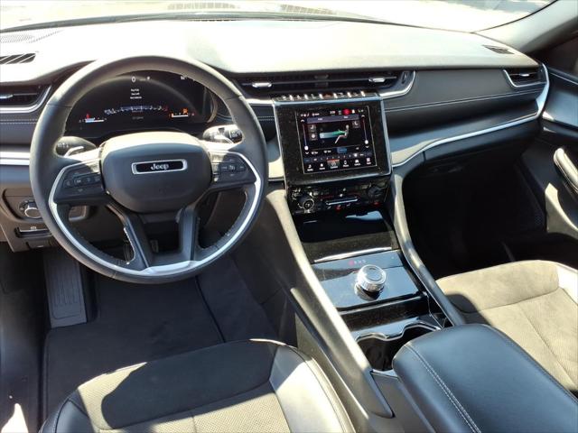 2023 Jeep Grand Cherokee L Altitude 4x2