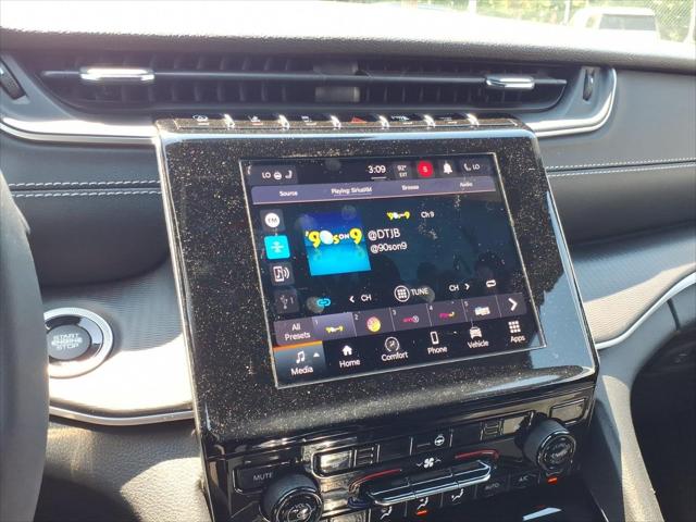 2023 Jeep Grand Cherokee L Altitude 4x2