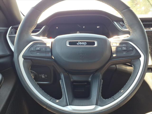 2023 Jeep Grand Cherokee L Altitude 4x2