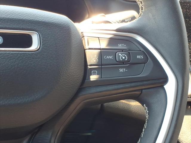 2023 Jeep Grand Cherokee L Altitude 4x2