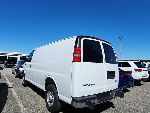 2025 GMC Savana Cargo RWD 2500 Regular Wheelbase Work Van