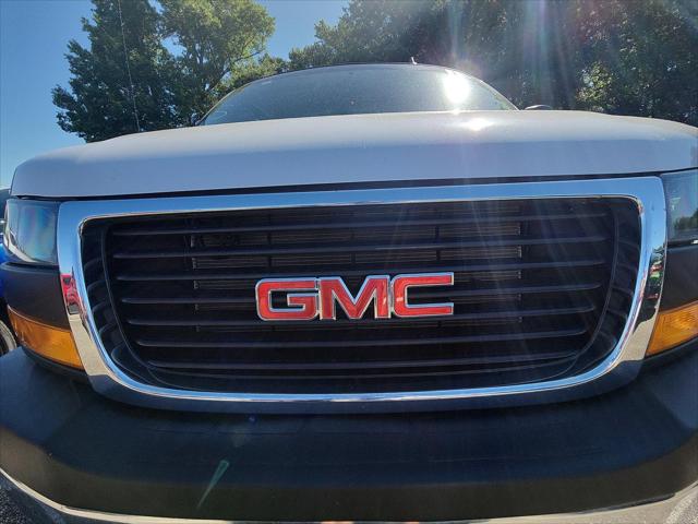 2025 GMC Savana Cargo RWD 2500 Regular Wheelbase Work Van
