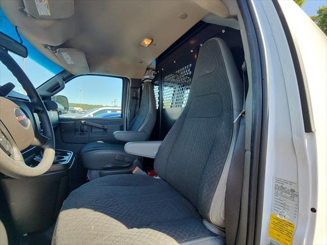 2025 GMC Savana Cargo RWD 2500 Regular Wheelbase Work Van