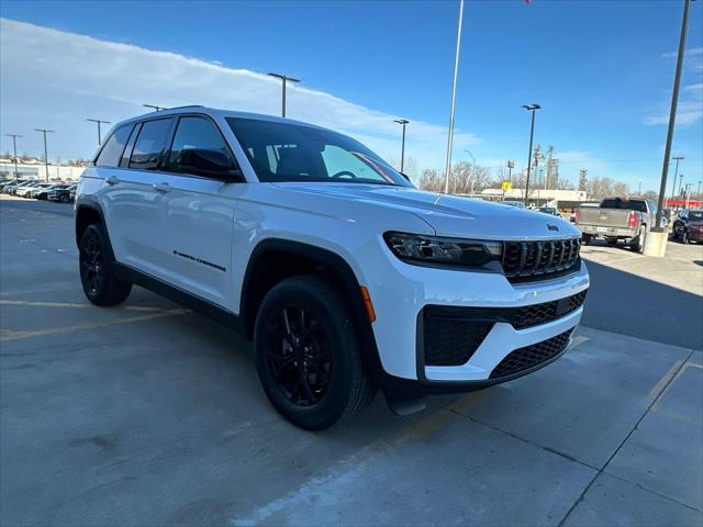 2026 Jeep Grand Cherokee Altitude 4x4