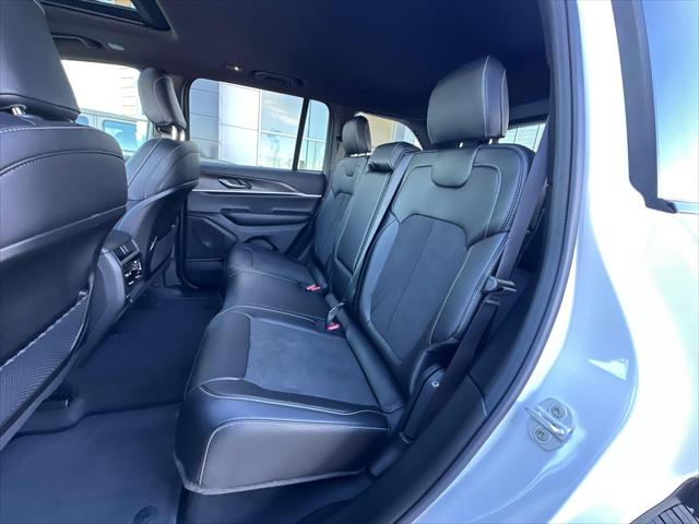 2026 Jeep Grand Cherokee Altitude 4x4