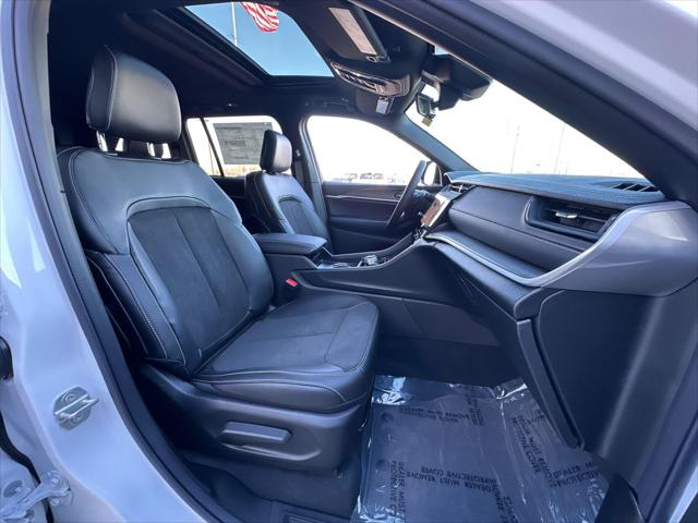 2026 Jeep Grand Cherokee Altitude 4x4