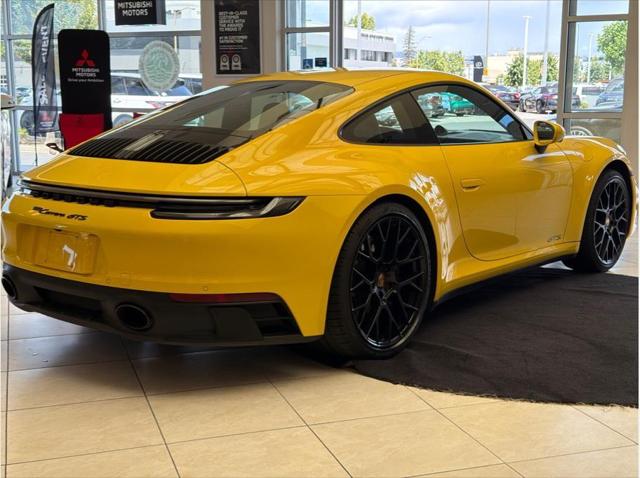 2023 Porsche 911 Carrera GTS