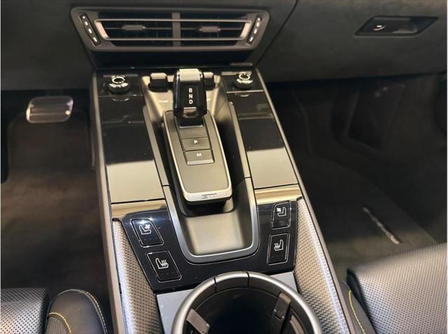 2023 Porsche 911 Carrera GTS