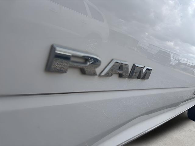 2019 Ram 2500 Tradesman Crew Cab 4x4 8' Box