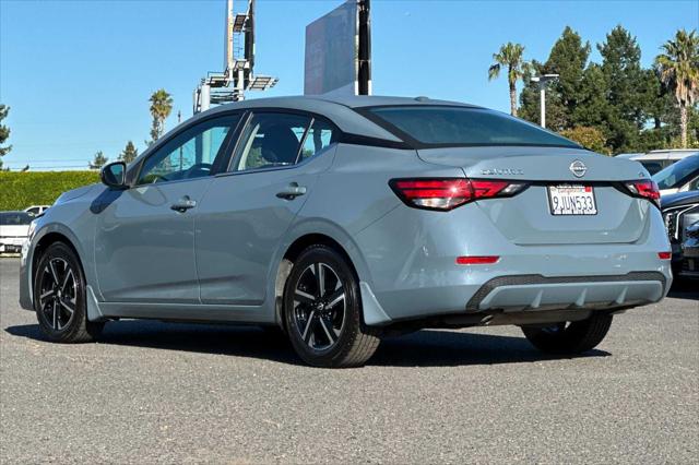 2024 Nissan Sentra SV Xtronic CVT