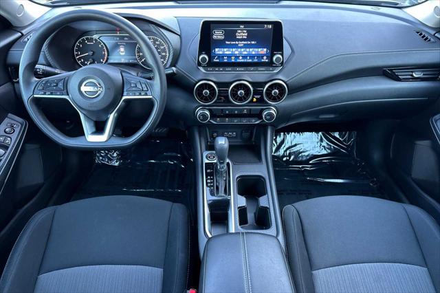 2024 Nissan Sentra SV Xtronic CVT