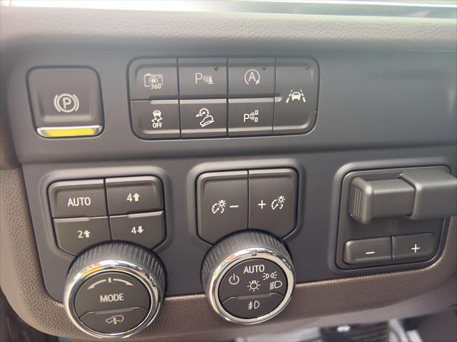 2026 Chevrolet Suburban Z71, 4WD