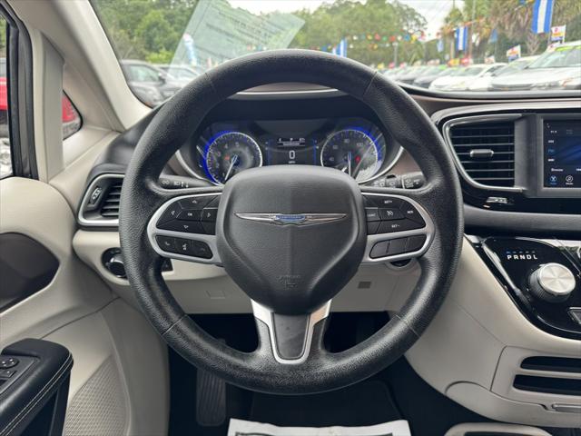 2021 Chrysler Voyager LXI