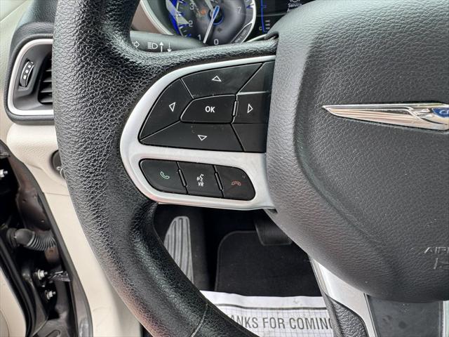 2021 Chrysler Voyager LXI