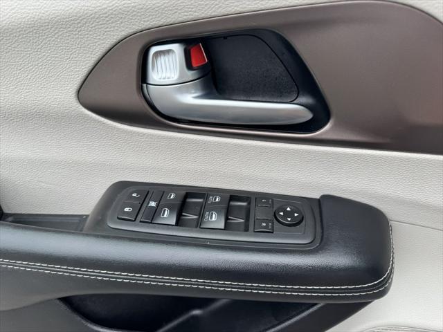 2021 Chrysler Voyager LXI
