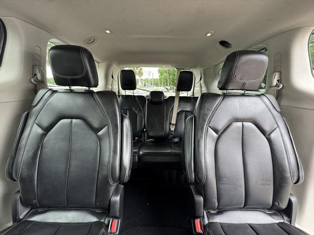 2021 Chrysler Voyager LXI