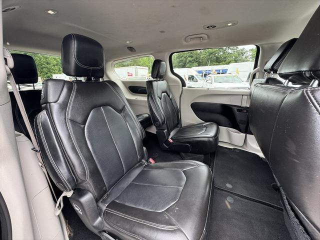 2021 Chrysler Voyager LXI