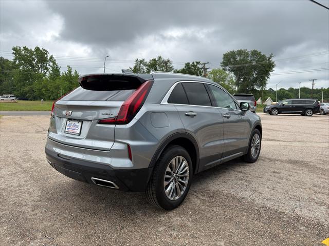 2024 Cadillac XT4 FWD Premium Luxury