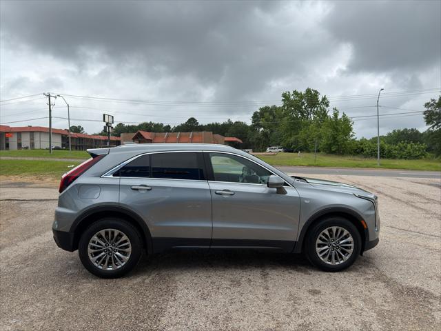 2024 Cadillac XT4 FWD Premium Luxury